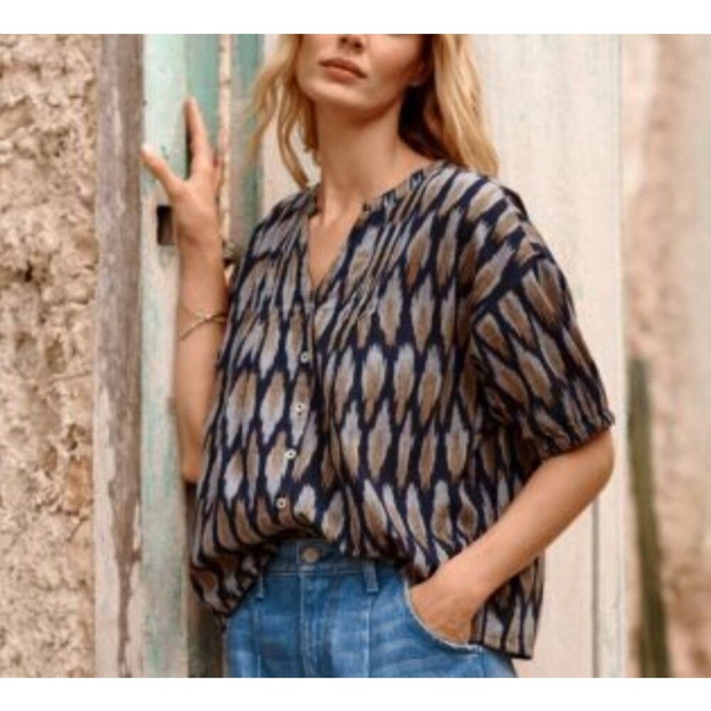 Garnet Hill Ikat Short Sleeve Boxy V Neck Cotton Button Front Top